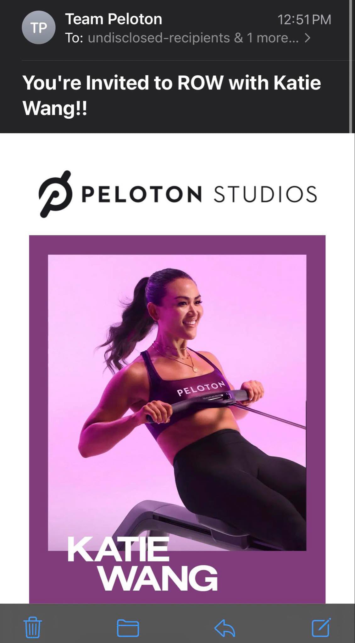 Peloton email inviting members to book a spot in a live rowing class at PSNY.