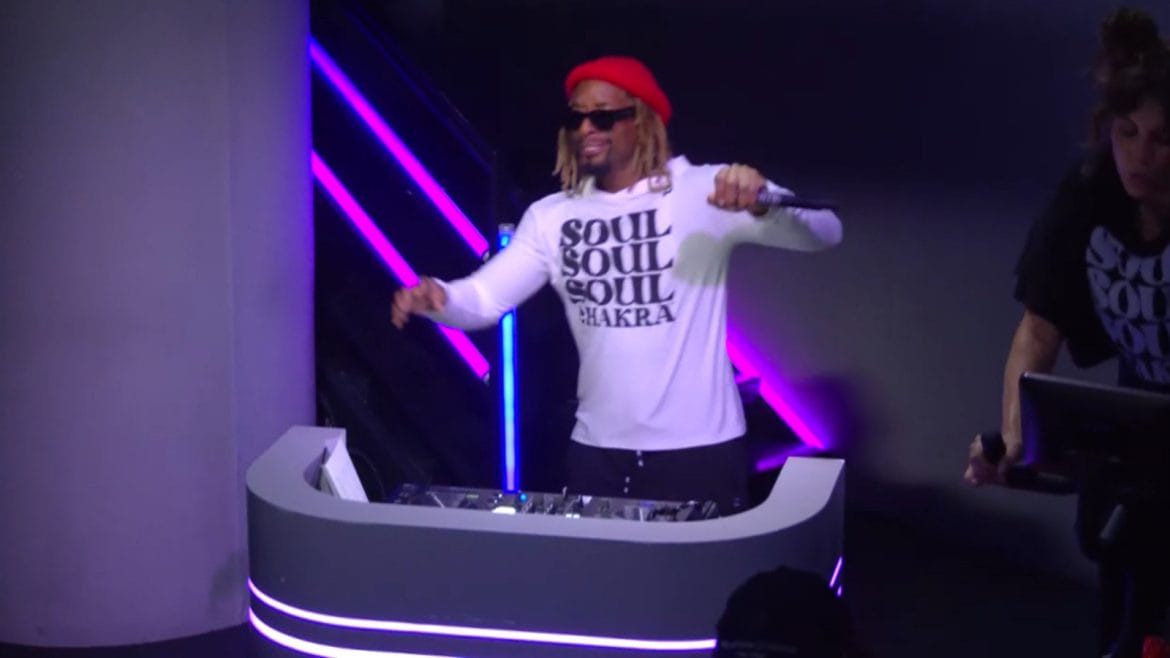 Alex Toussaint and Club Bangers live DJ and mic master Lil Jon